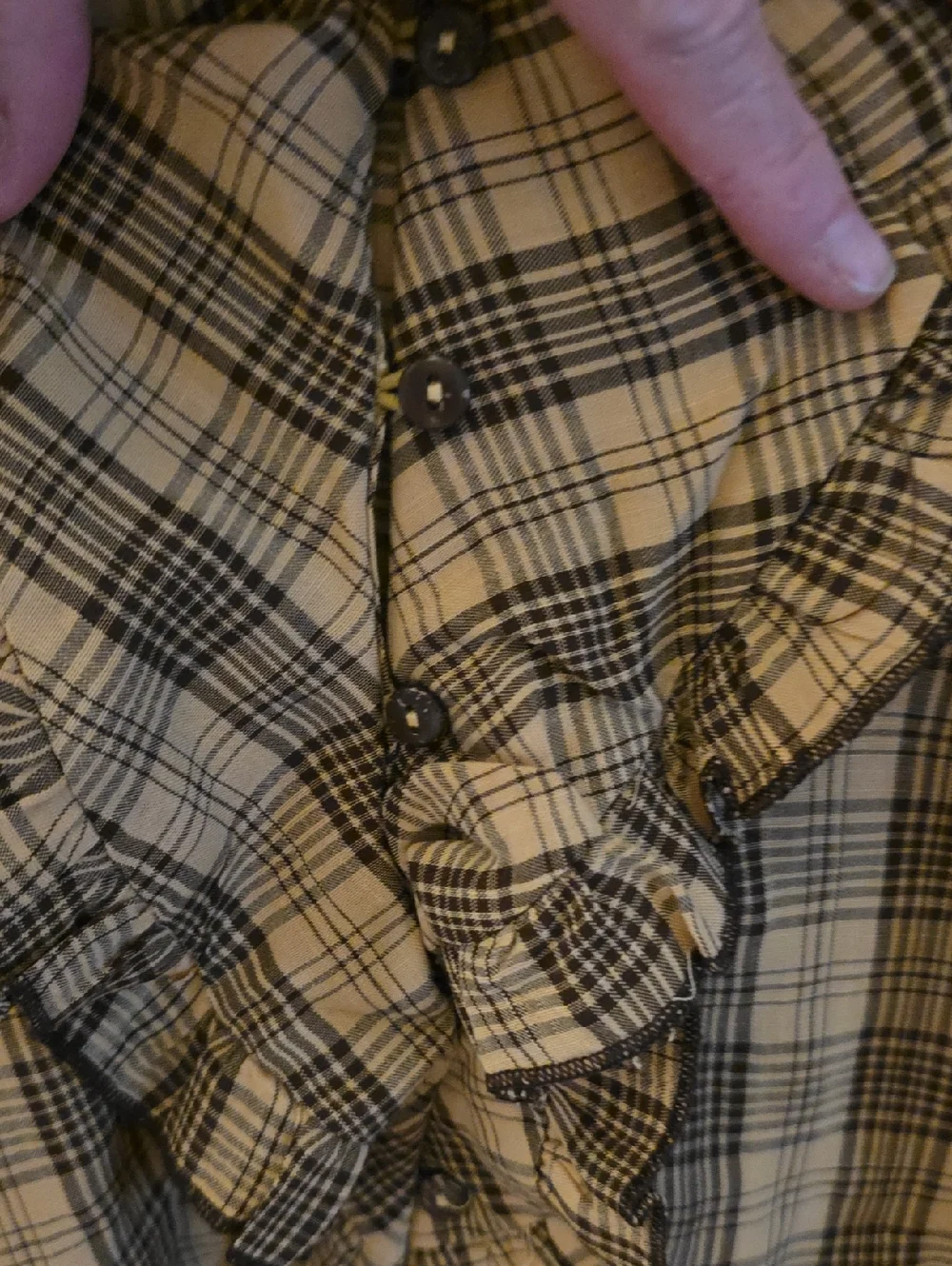 EASEL Ruffled Plaid V-Neck Top - Picture 4 of 7